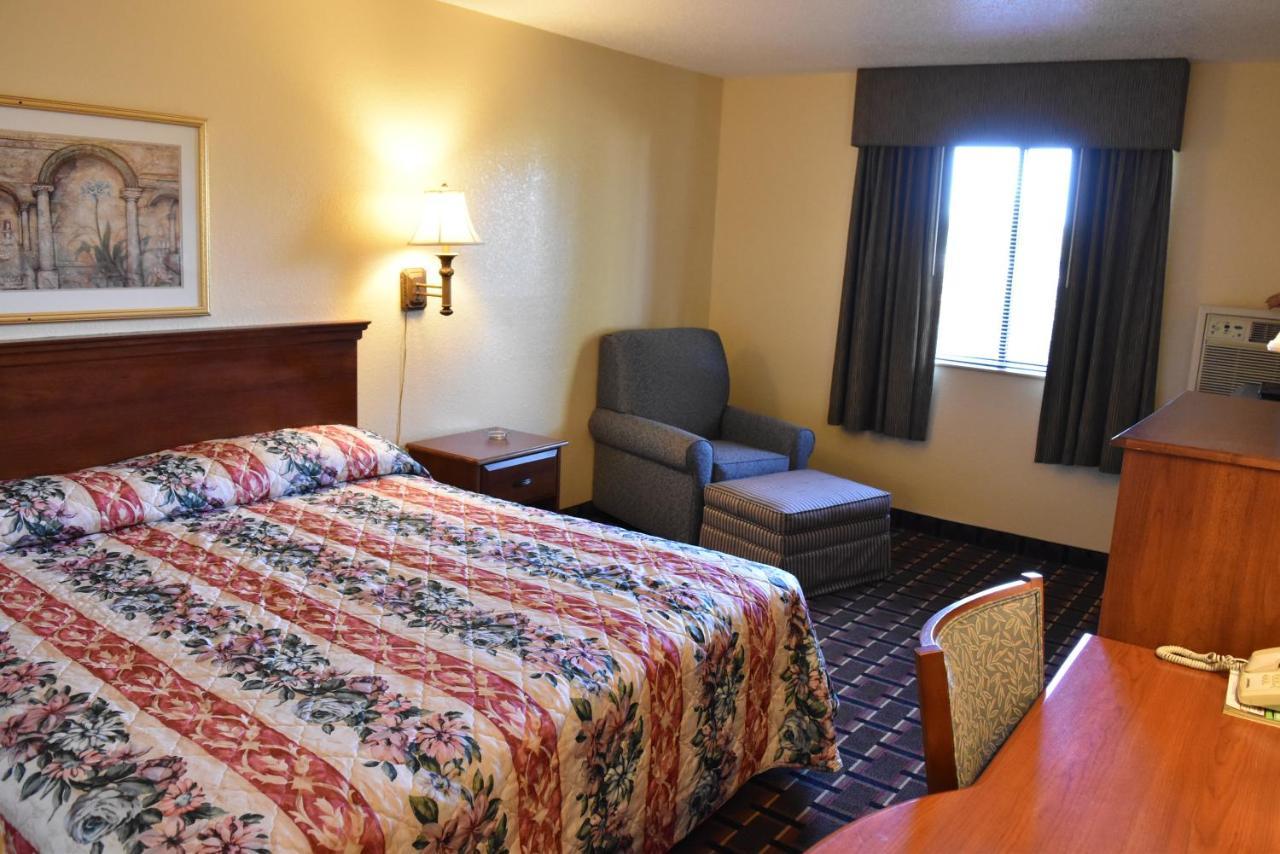 Patuxent Inn La Plata Dış mekan fotoğraf
