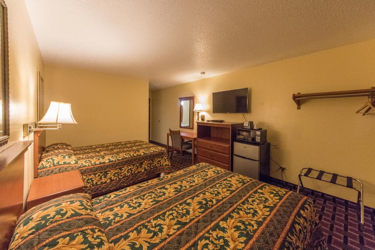 Patuxent Inn La Plata Dış mekan fotoğraf